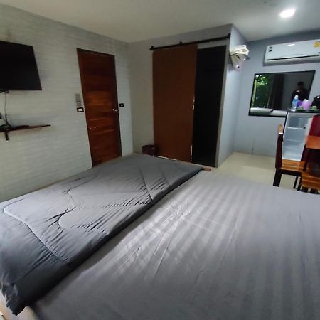 สกายวิวรีสอร์ท ชัยนาท Extérieur photo