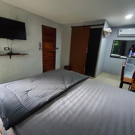 สกายวิวรีสอร์ท ชัยนาท Extérieur photo