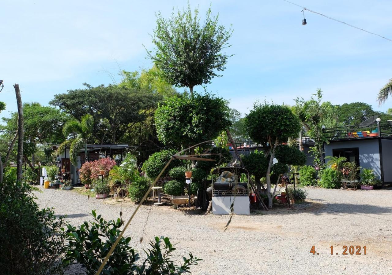 สกายวิวรีสอร์ท ชัยนาท Extérieur photo