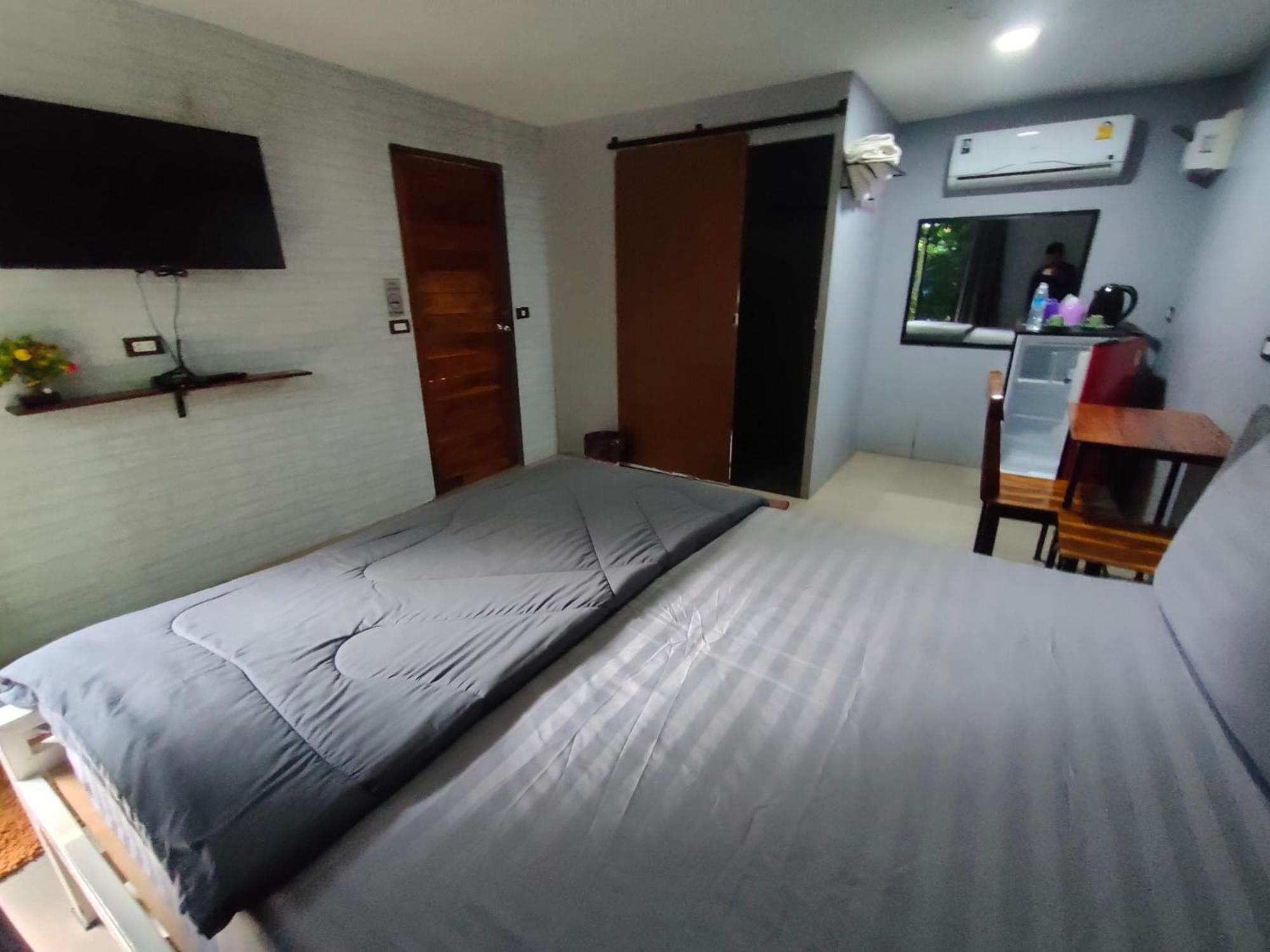 สกายวิวรีสอร์ท ชัยนาท Extérieur photo